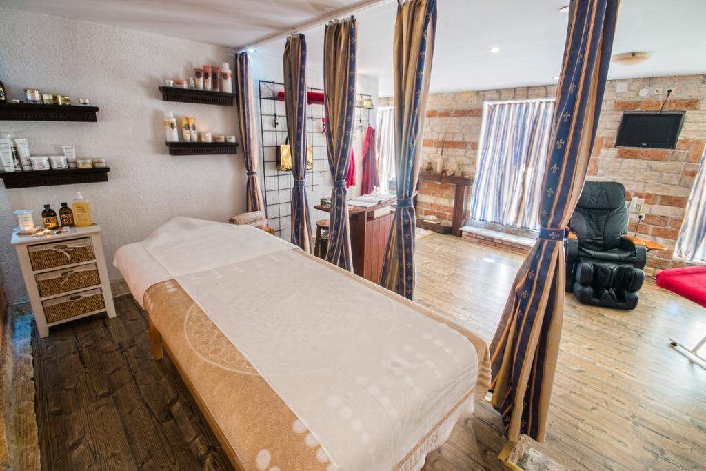 Aparthotel Castrum Novum Novigrad Istria Habitación foto