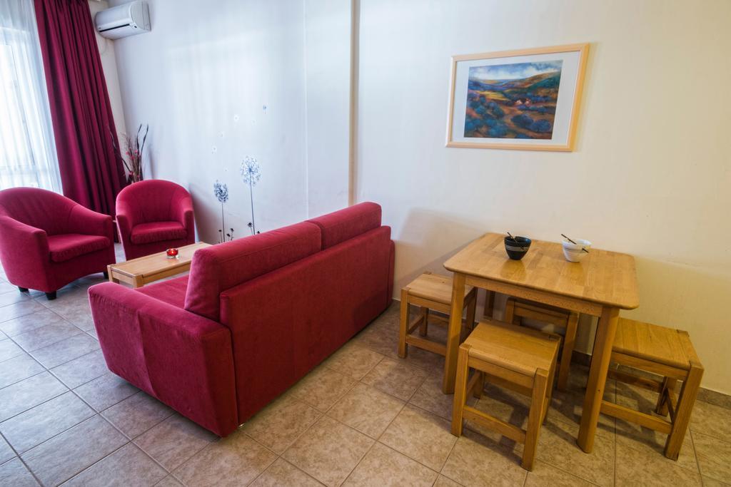 Aparthotel Castrum Novum Novigrad Istria Habitación foto